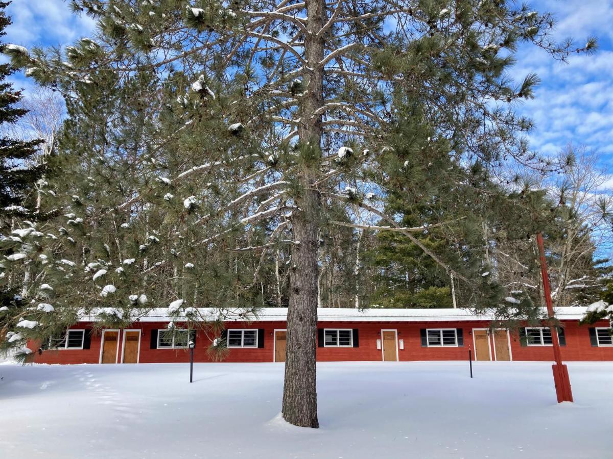 The Lorca Adirondacks Motel Indian Lake Екстер'єр фото