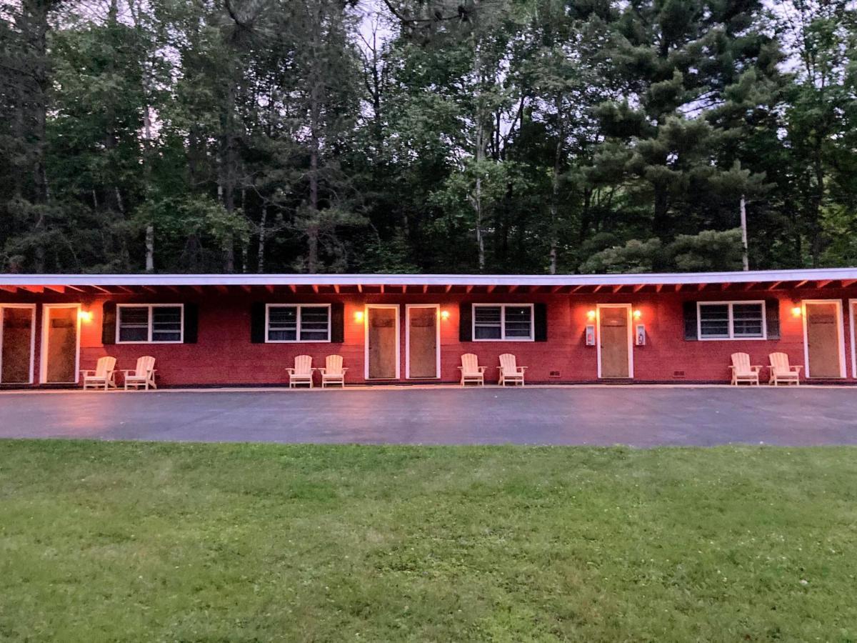 The Lorca Adirondacks Motel Indian Lake Екстер'єр фото